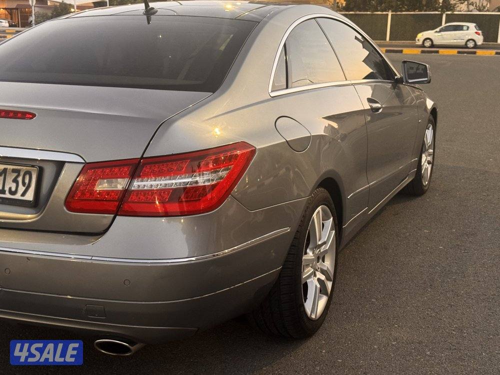مرسيدس كوبيه E300 وارد البشر6