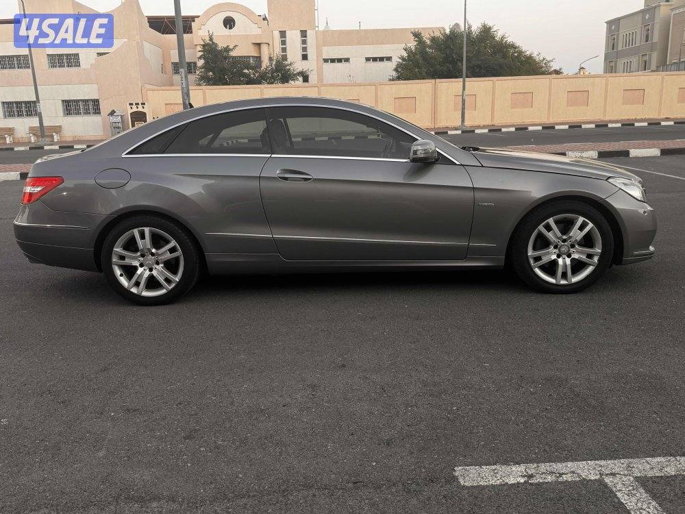 مرسيدس كوبيه E300 وارد البشر10