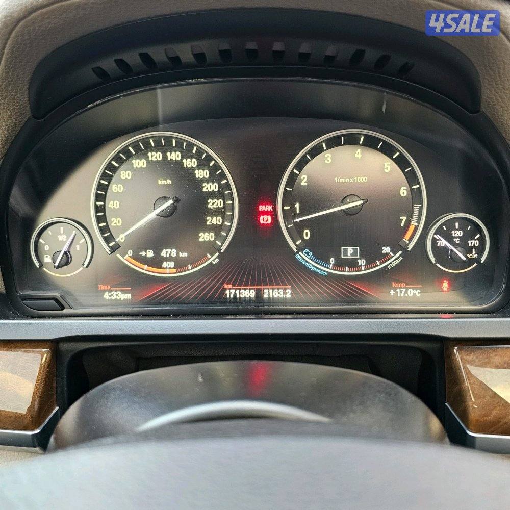 BMW 740Li 2012 صبغ الوكالة10