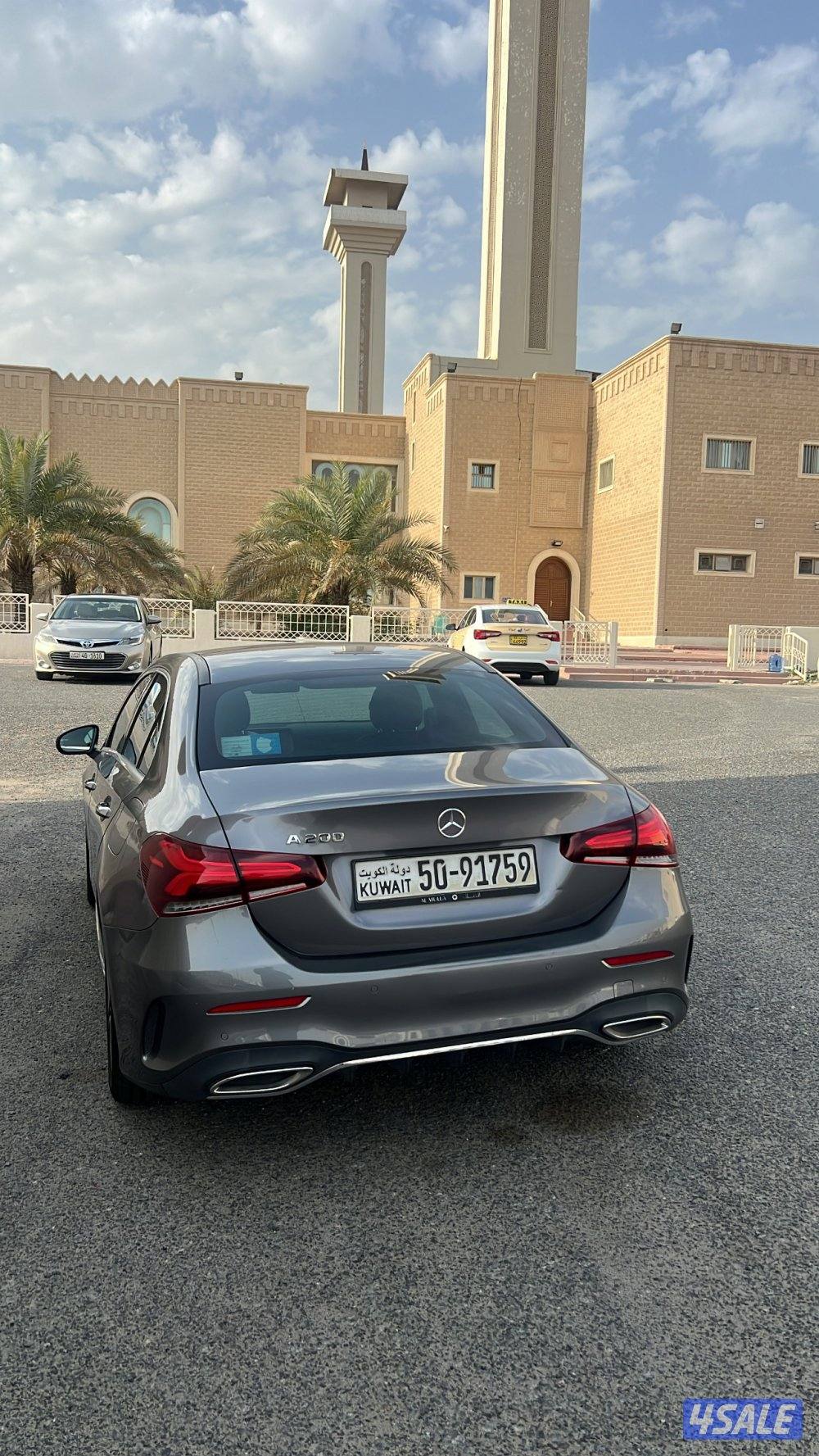 المالك الاولA2001