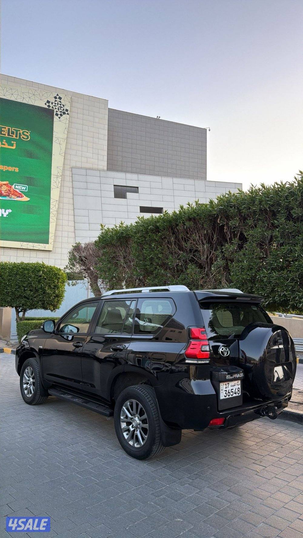 لبيع برادو TXL شرط الفحص صبغ الوكاله بيعه سريعه كامل الموصفات2