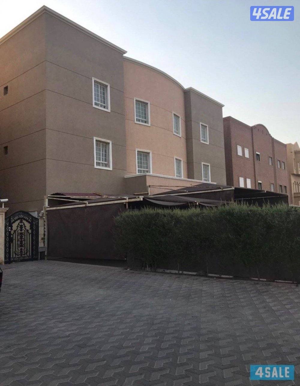 للايجار شقة ٣ غرف نوم +غرفة (عامل ه) قطعه ١١ مقابل جمعية الاندلس2