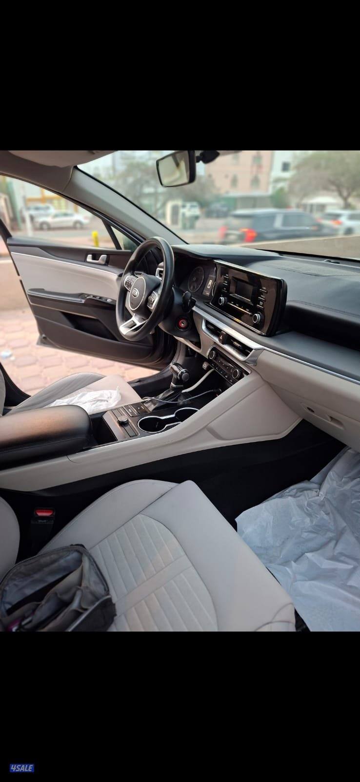 كيا K5 بحالة نظيفة3