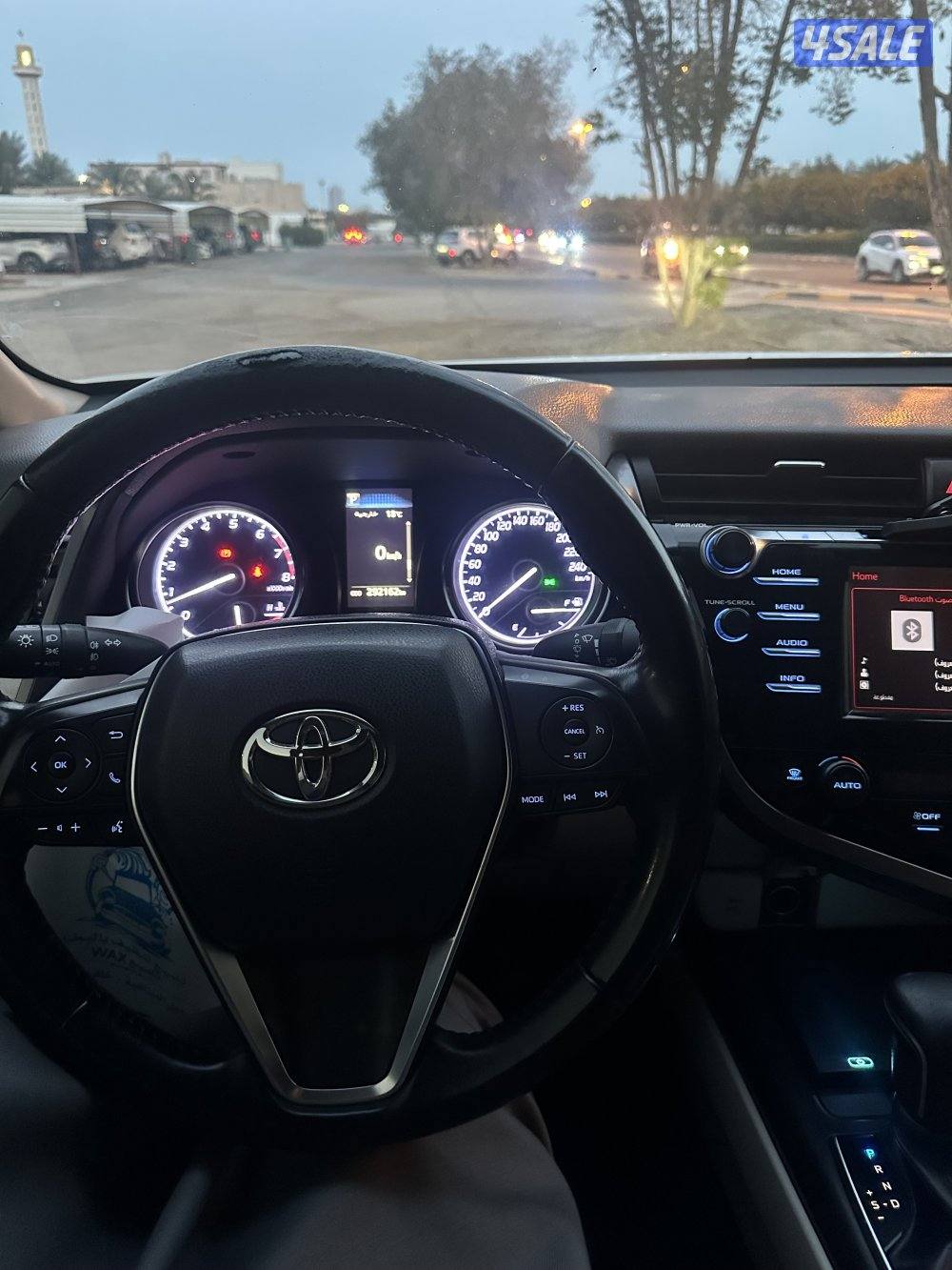 السلام عليكم المالك الاول  استعمال يومي نظيفه سياره0