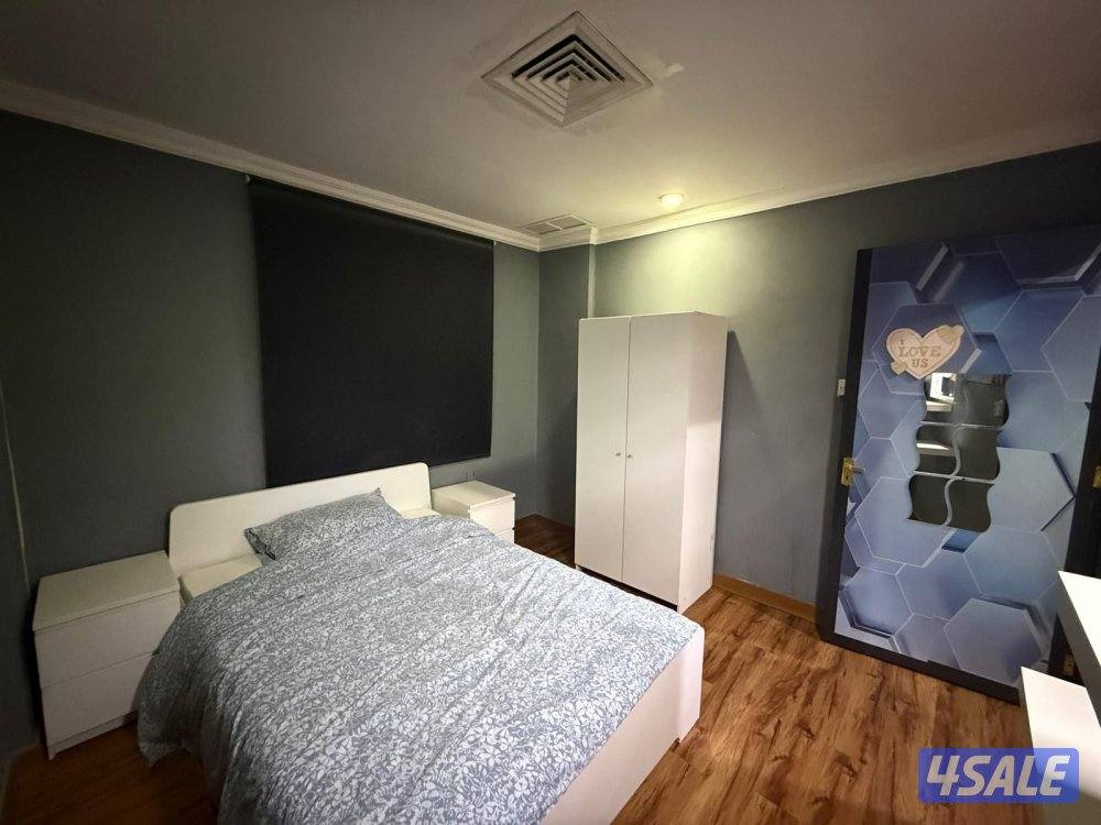 شقق خلو بسيط نفس الصور الكويتين غرفه صاله حمام مطبخ ويوجد فاضي نفس الص3