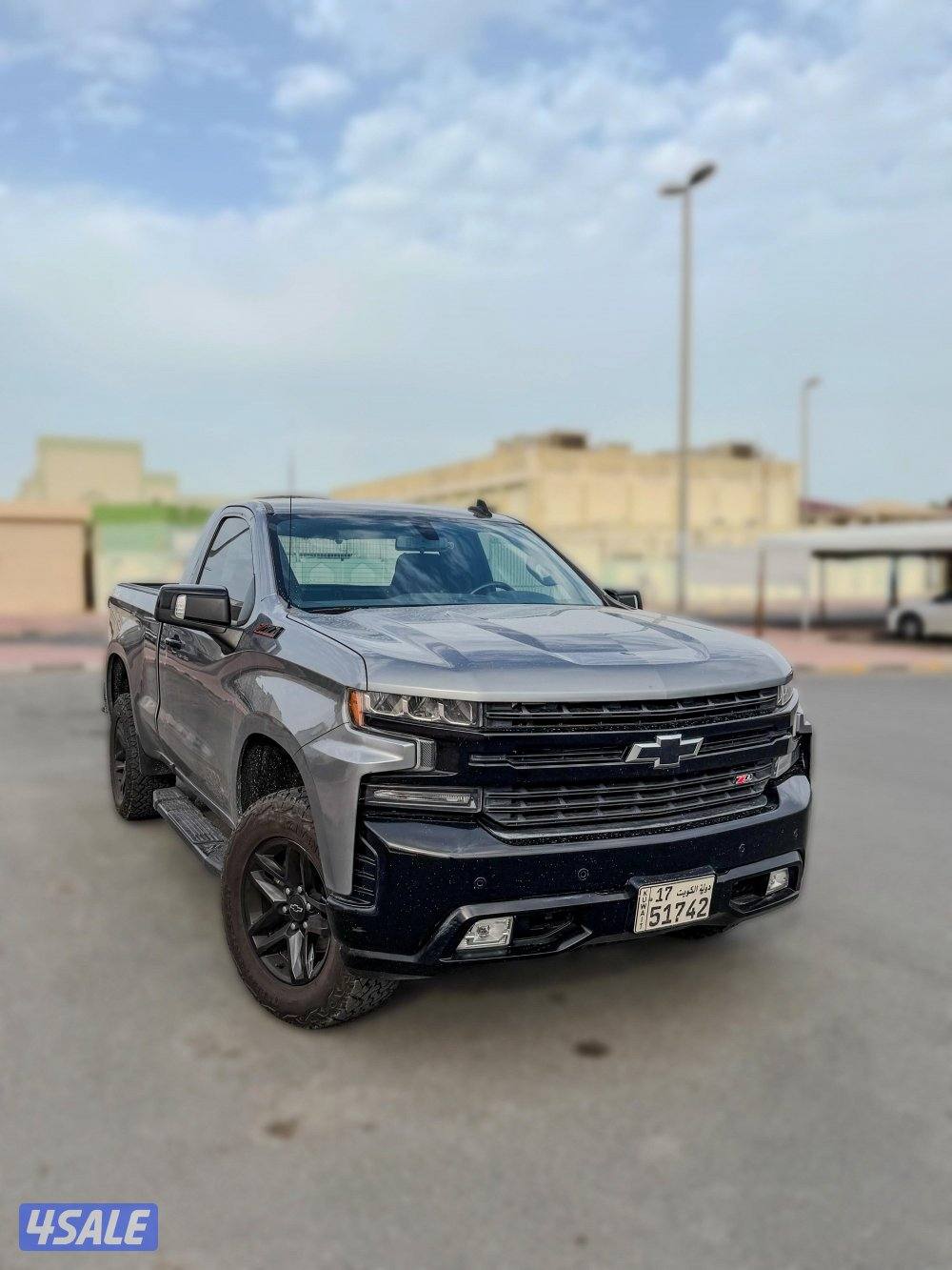 سلفرادو TrillBoss Z710