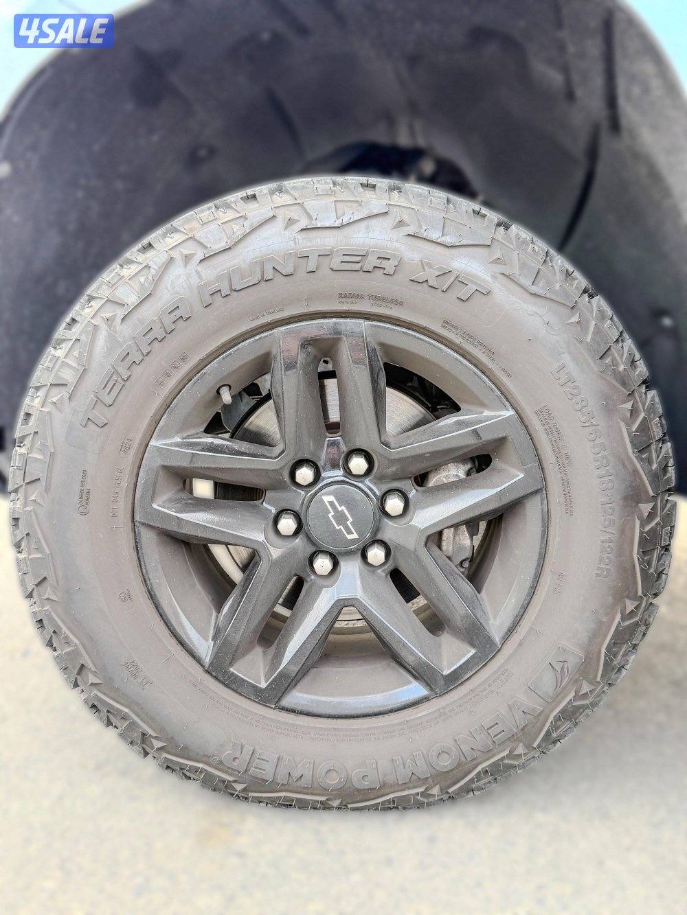 سلفرادو TrillBoss Z718