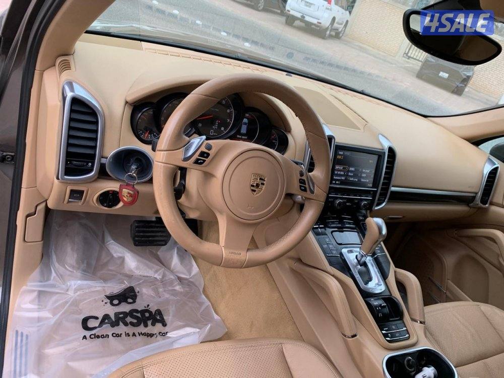 porsche cayenne 20117