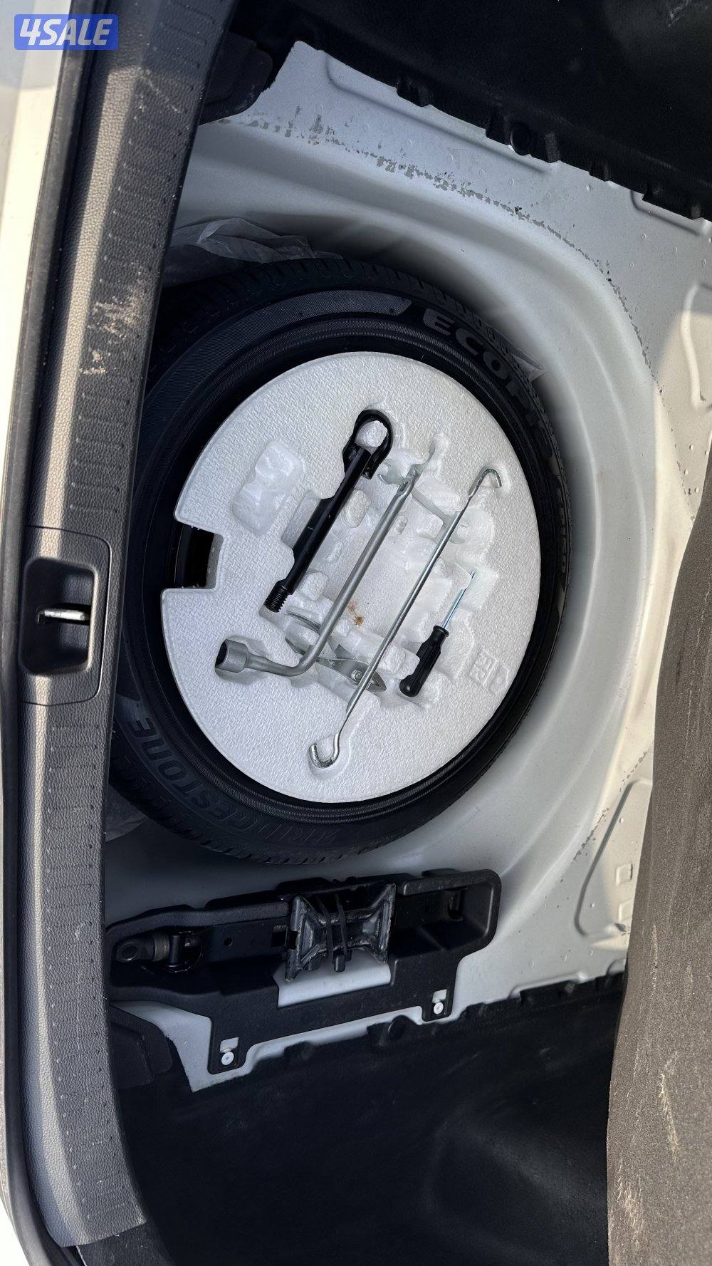 تويوتا - كورولا مديل 2020 عداد 180 بحالة الوكالة7