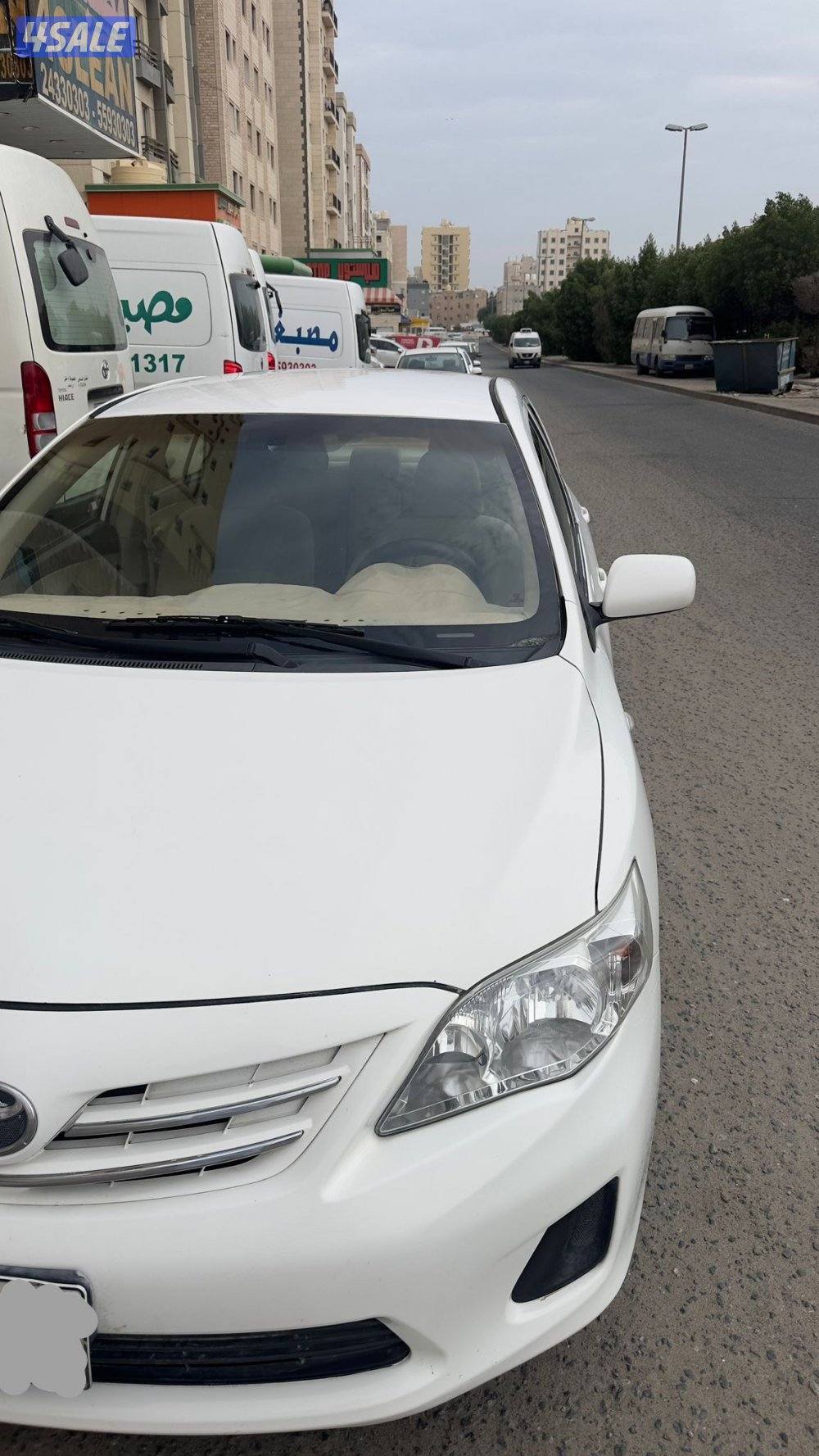 للبيع كورولا موديل2013 شرط الفحص مكينه وشاص وقير ماشي 206 الف كيلو2