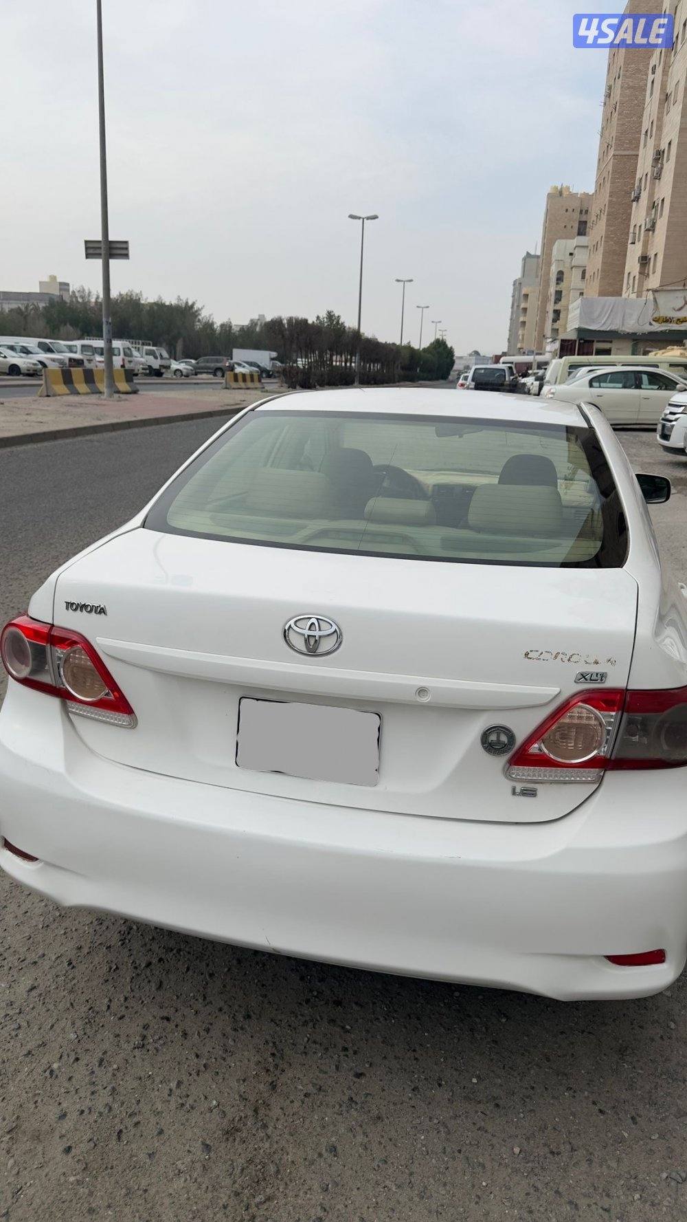 للبيع كورولا موديل2013 شرط الفحص مكينه وشاص وقير ماشي 206 الف كيلو3