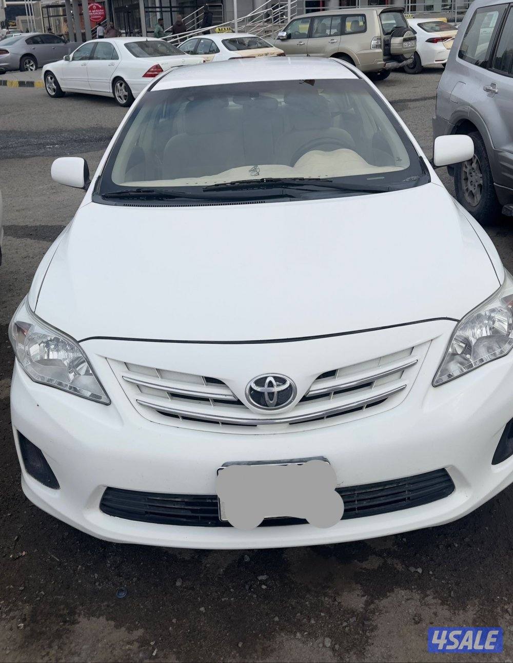 للبيع كورولا موديل2013 شرط الفحص مكينه وشاص وقير ماشي 206 الف كيلو4