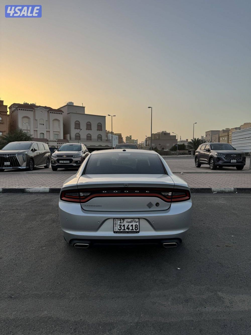 جارجر sxt ٢٠٢٠ charger sxt 20202