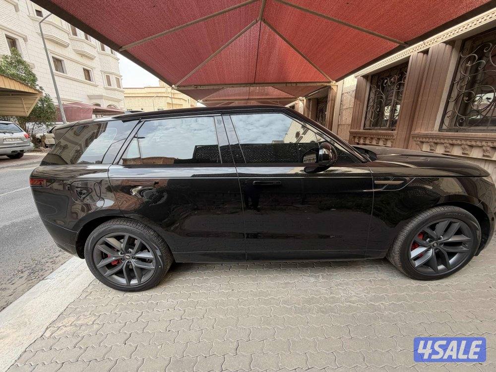 رنج روفر سبورت ٢٠٢٣ داينمك ٦ سلندر0