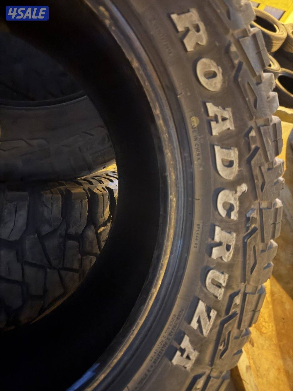 اربع تواير حجري مقاس 305/55/202