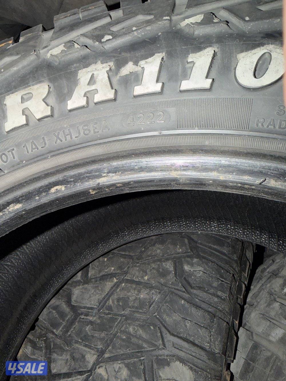 اربع تواير حجري مقاس 305/55/203