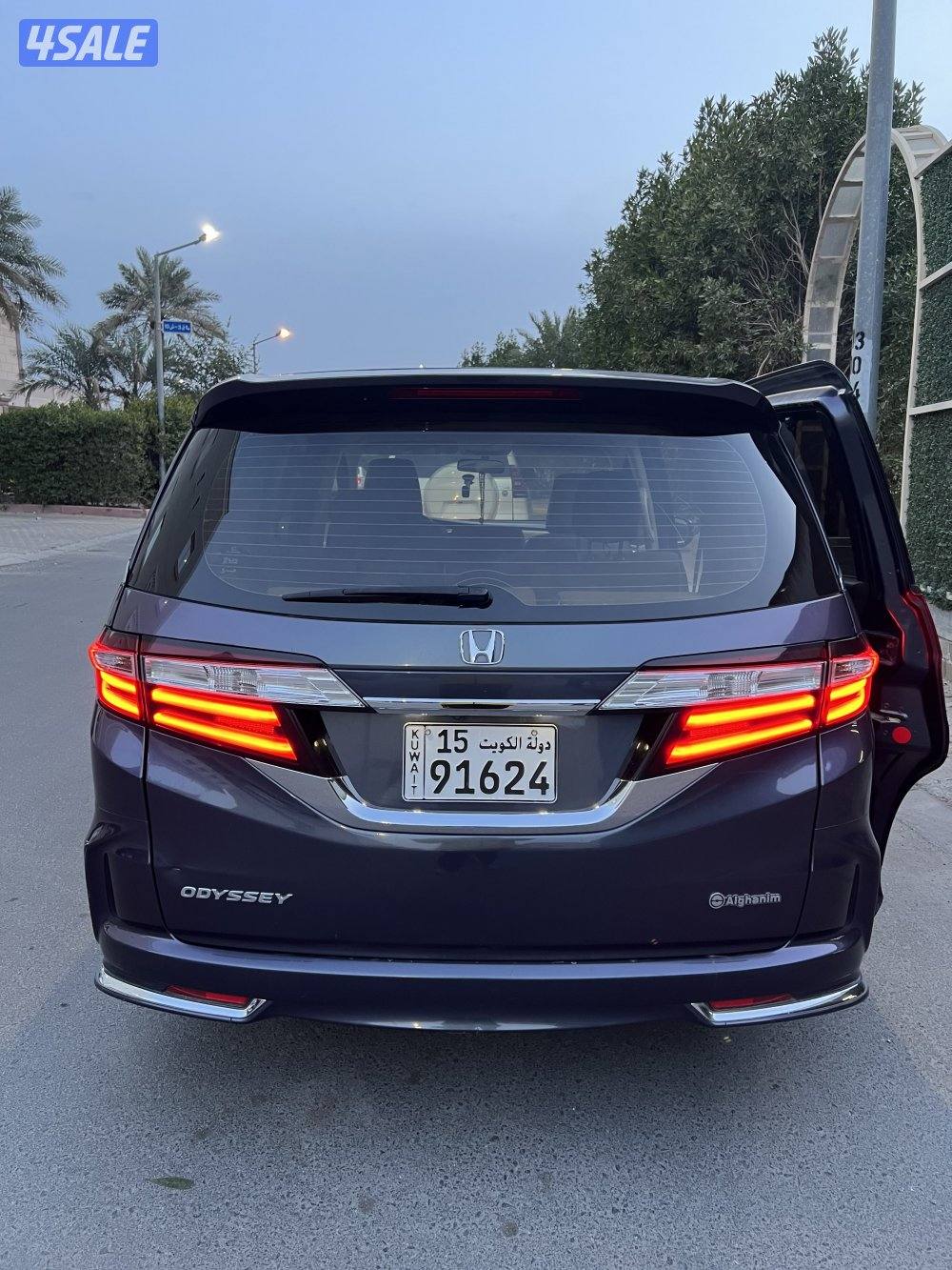 هوندا أوديسي استعمال نظيف جدا وشرط مكينه شاصي صبغ وسيرفس متظم في وكاله2