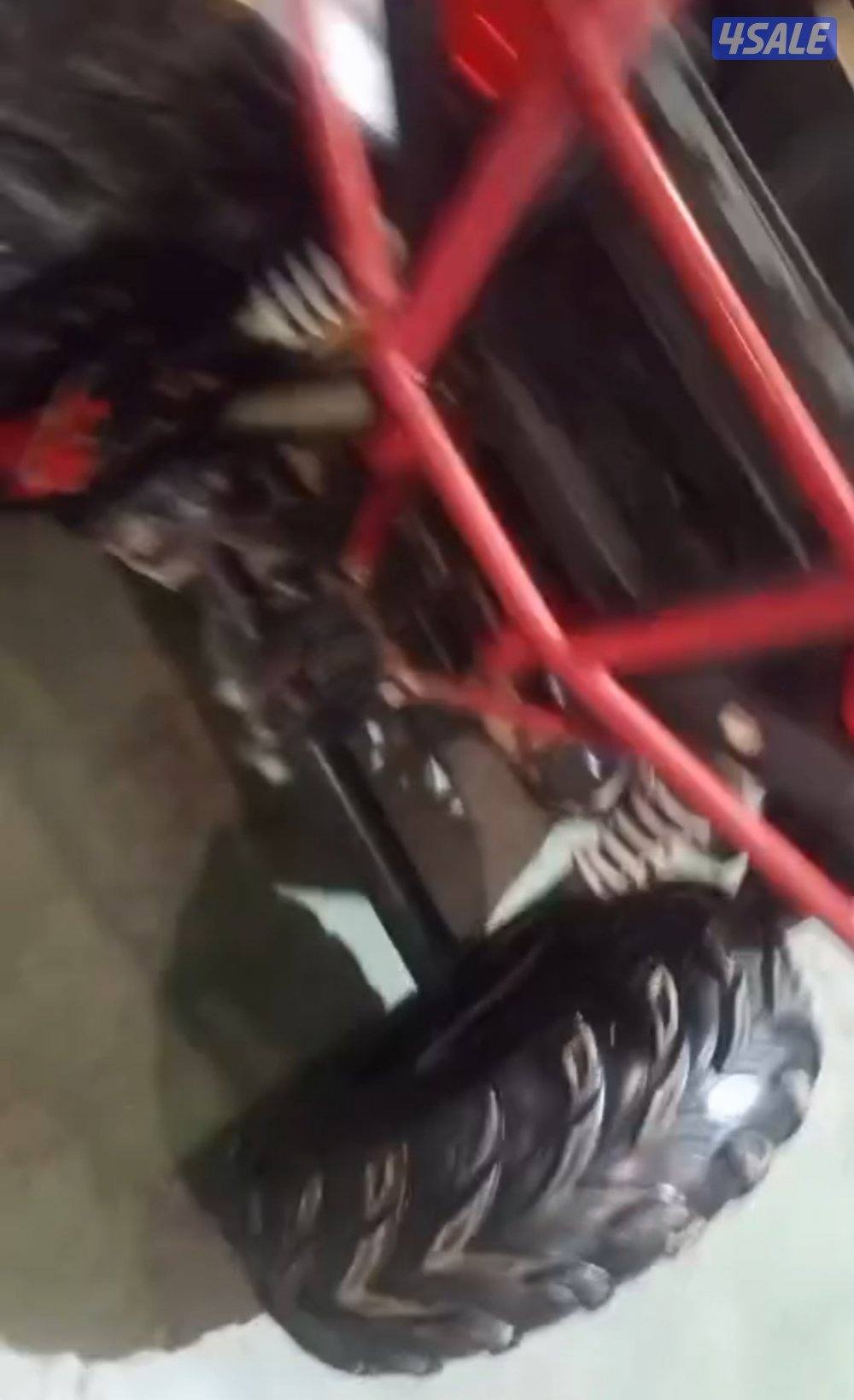 سيارة بدون ماكينة2