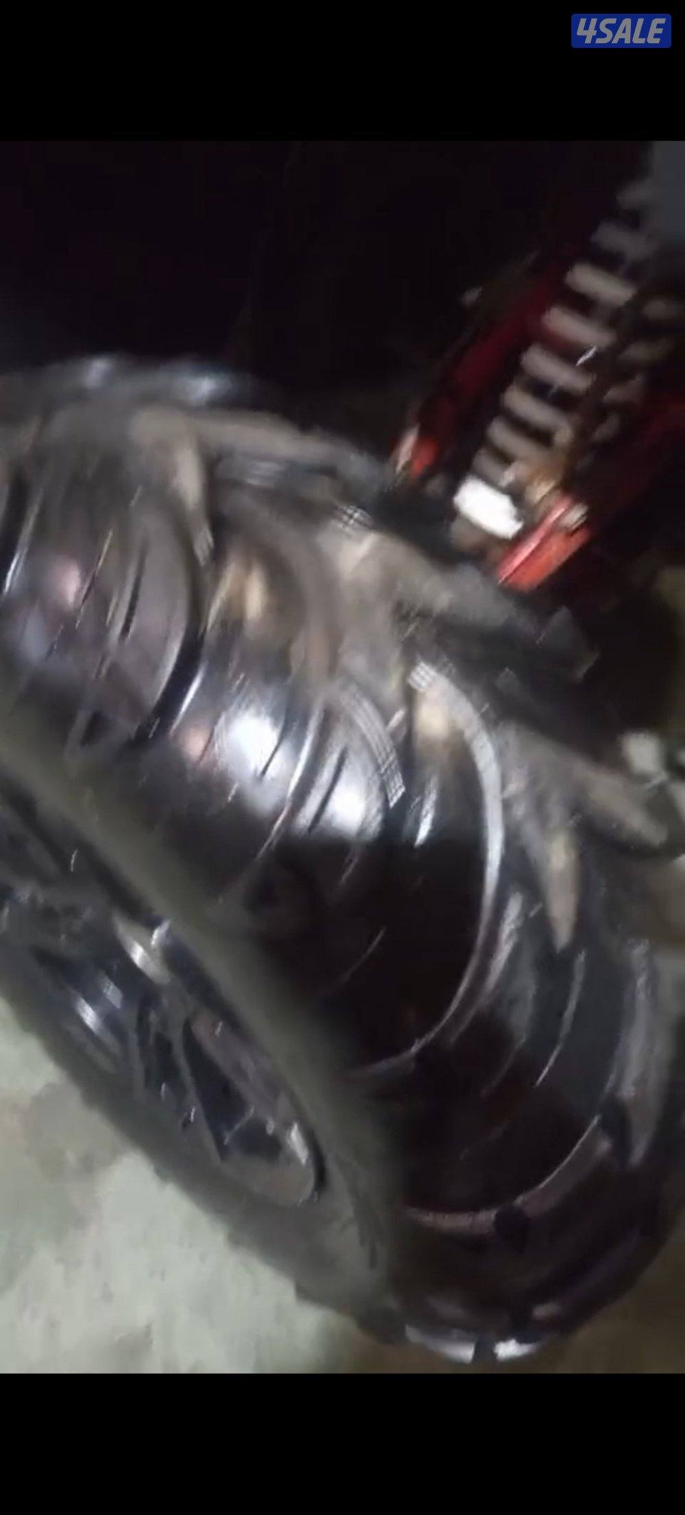 سيارة بدون ماكينة5