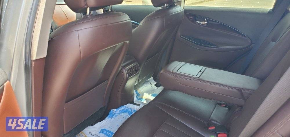 Infiniti QX50 20154