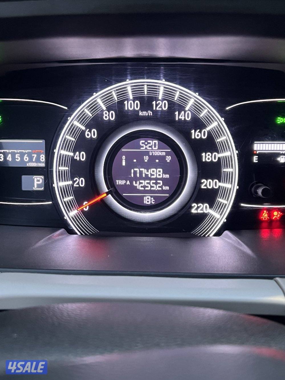 هوندا أوديسي استعمال نظيف جدا وشرط مكينه شاصي صبغ وسيرفس متظم في وكاله12