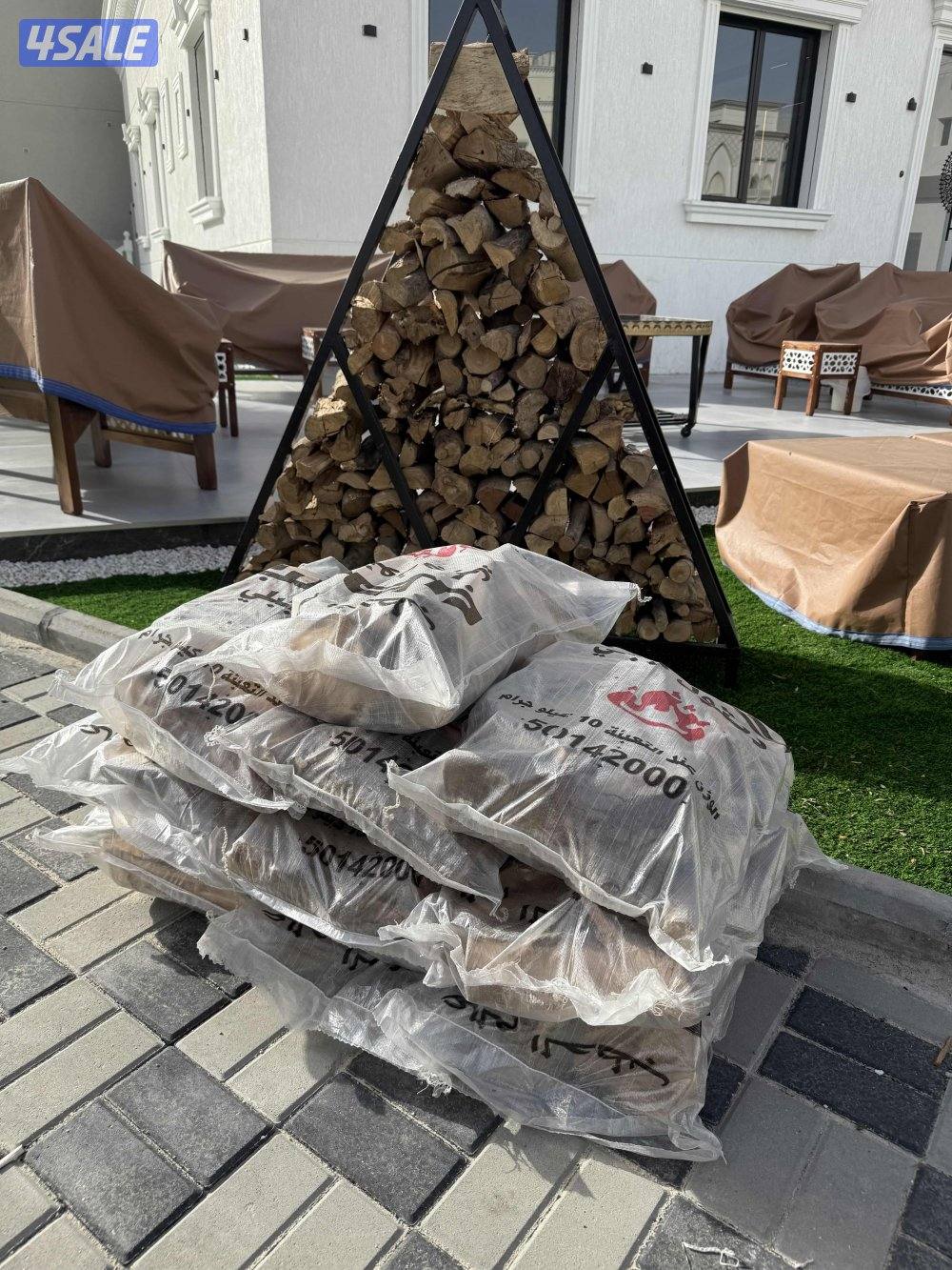 متوفر لدينا كميات محدوده من حطب الزيتون الجبلي درجه أولى ممتاز3