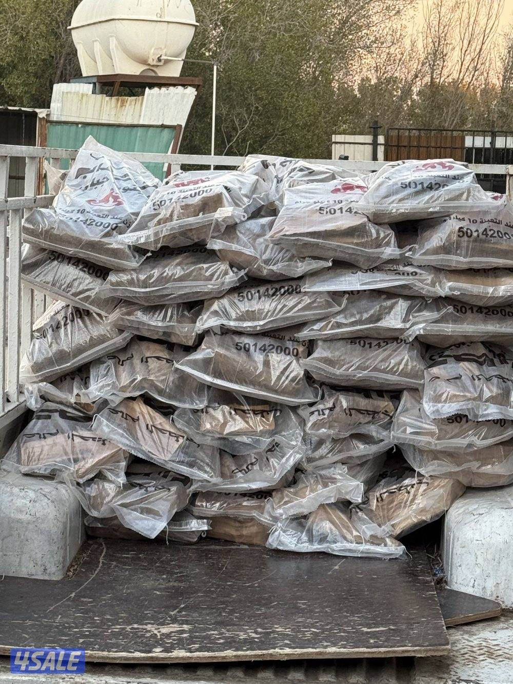 متوفر لدينا كميات محدوده من حطب الزيتون الجبلي درجه أولى ممتاز5