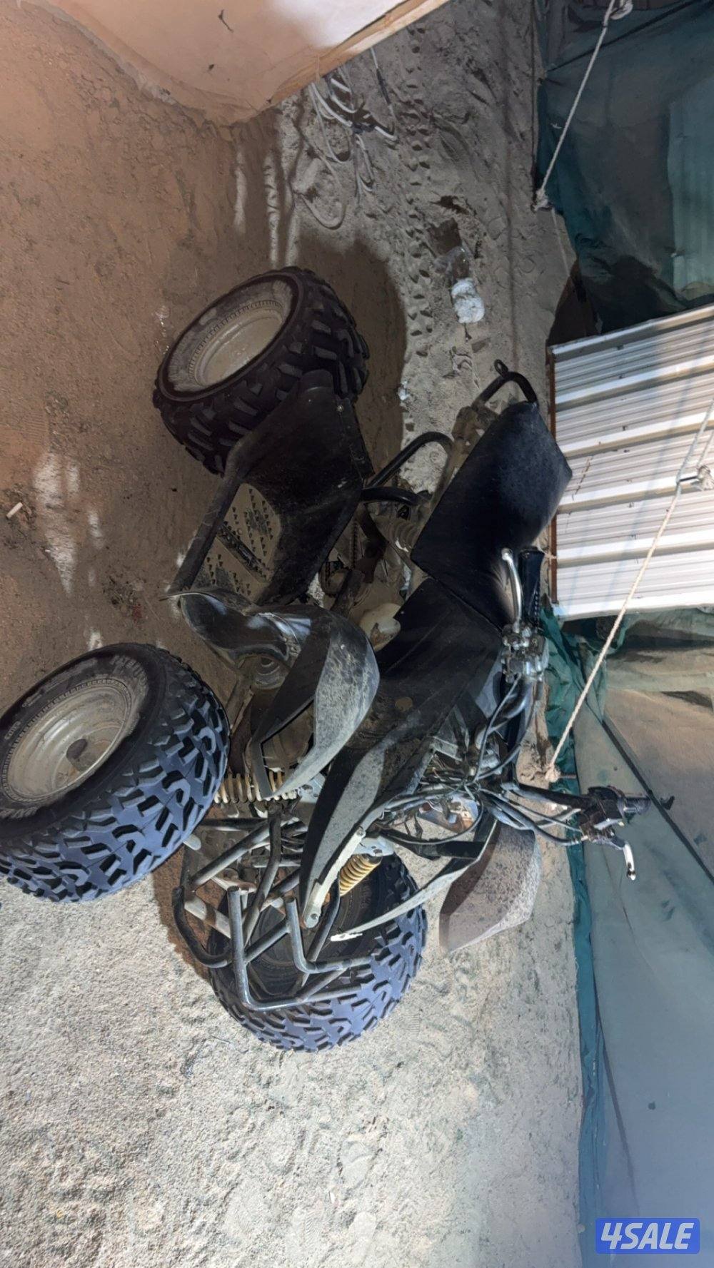 بقي للبيع حجم ١٠٠ البقي مايشتكي من شي5