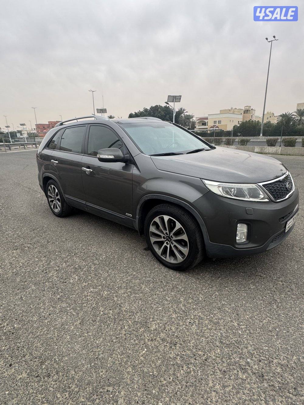 للبيع كيا - سورينتو موديل 2013 بحالة ممتازة0