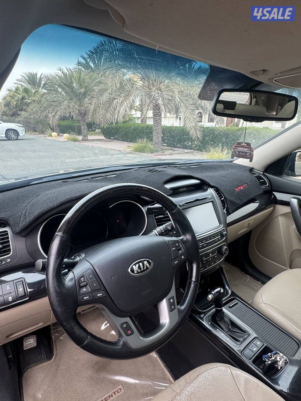 للبيع كيا - سورينتو موديل 2013 بحالة ممتازة5