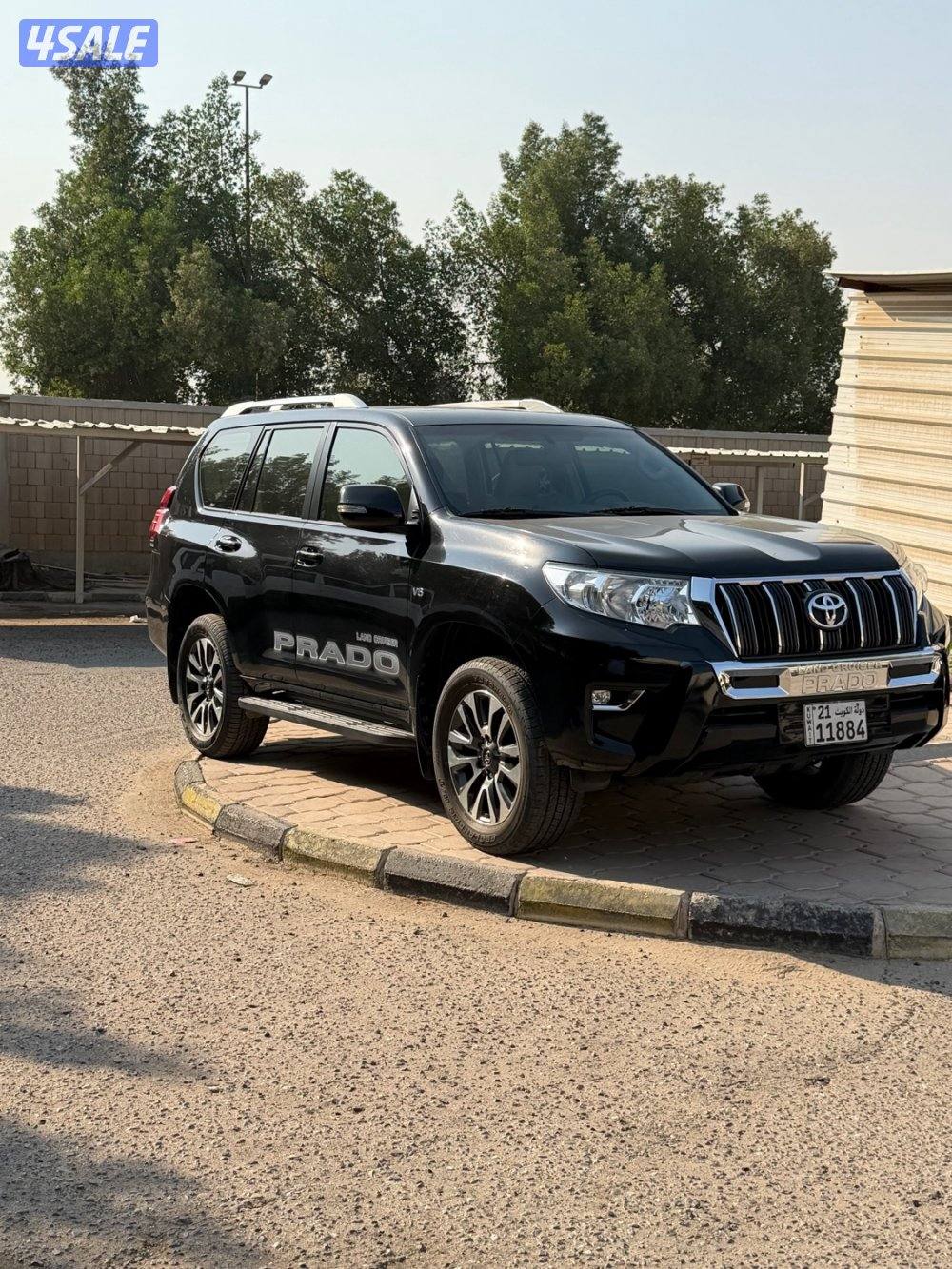 للبيع برادو TXL  2022 شرط الفحص0