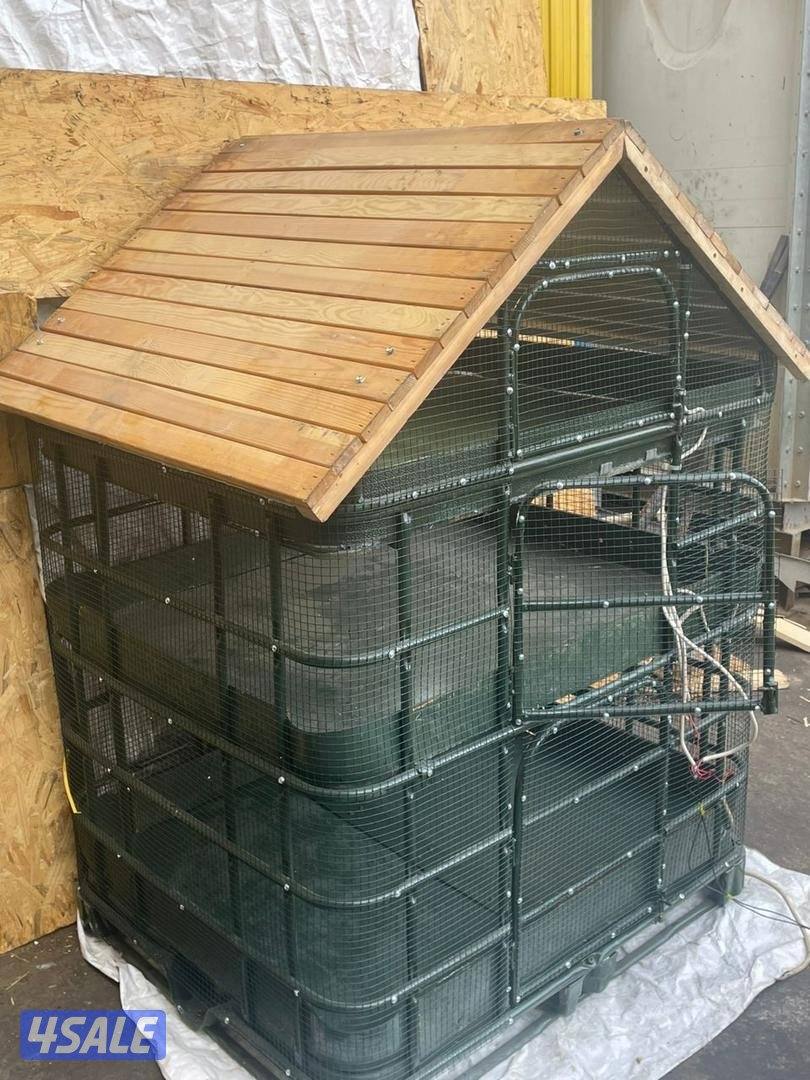 للبيع قفص 3 خانات  الطول 120/العرض متر / الارتفاع 450