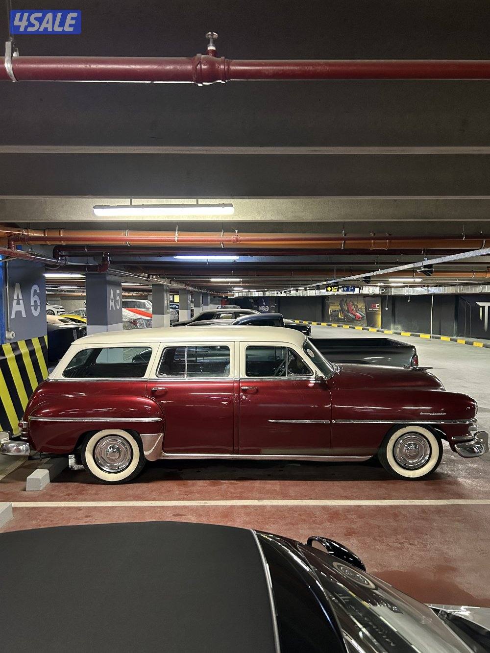 1953 Chrysler wagon1