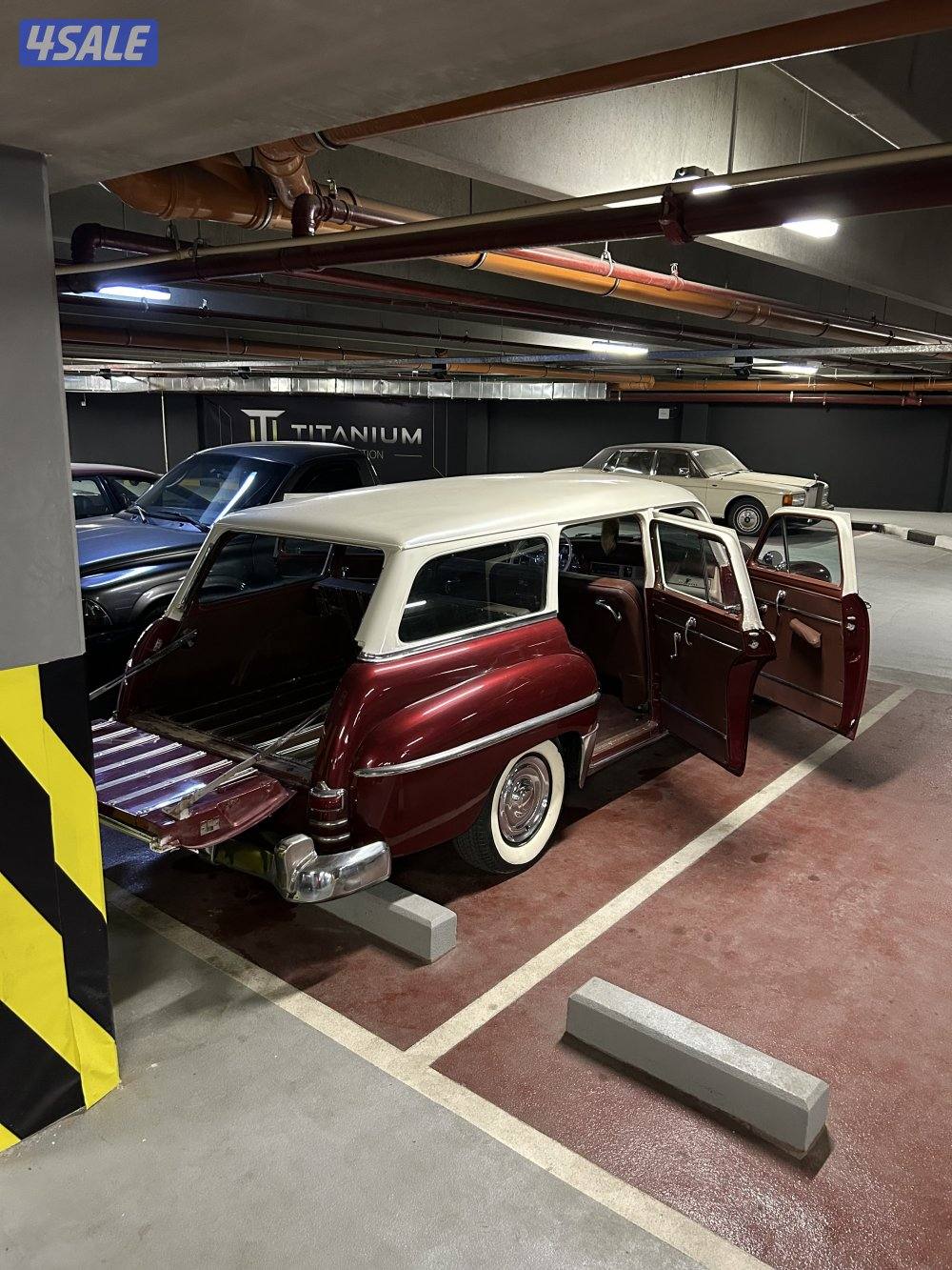 1953 Chrysler wagon4