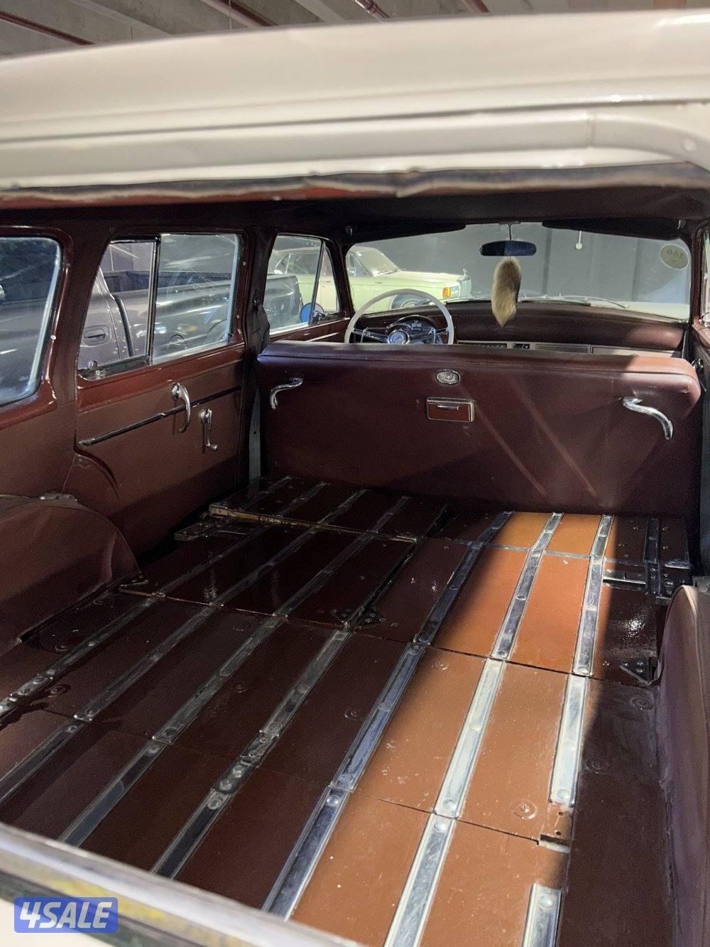 1953 Chrysler wagon5