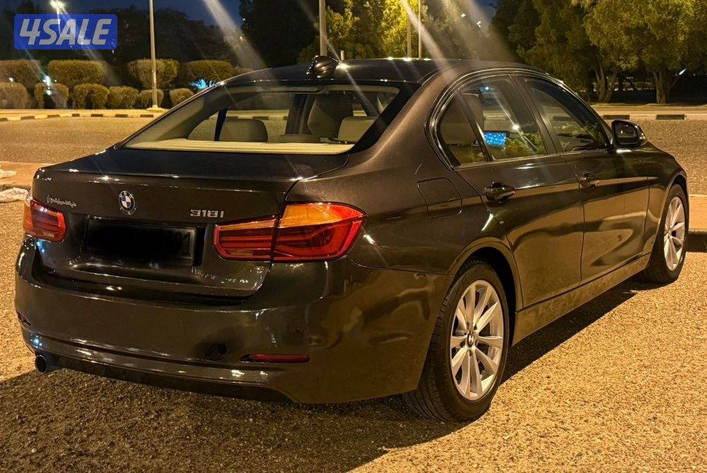 بي ام 318i1