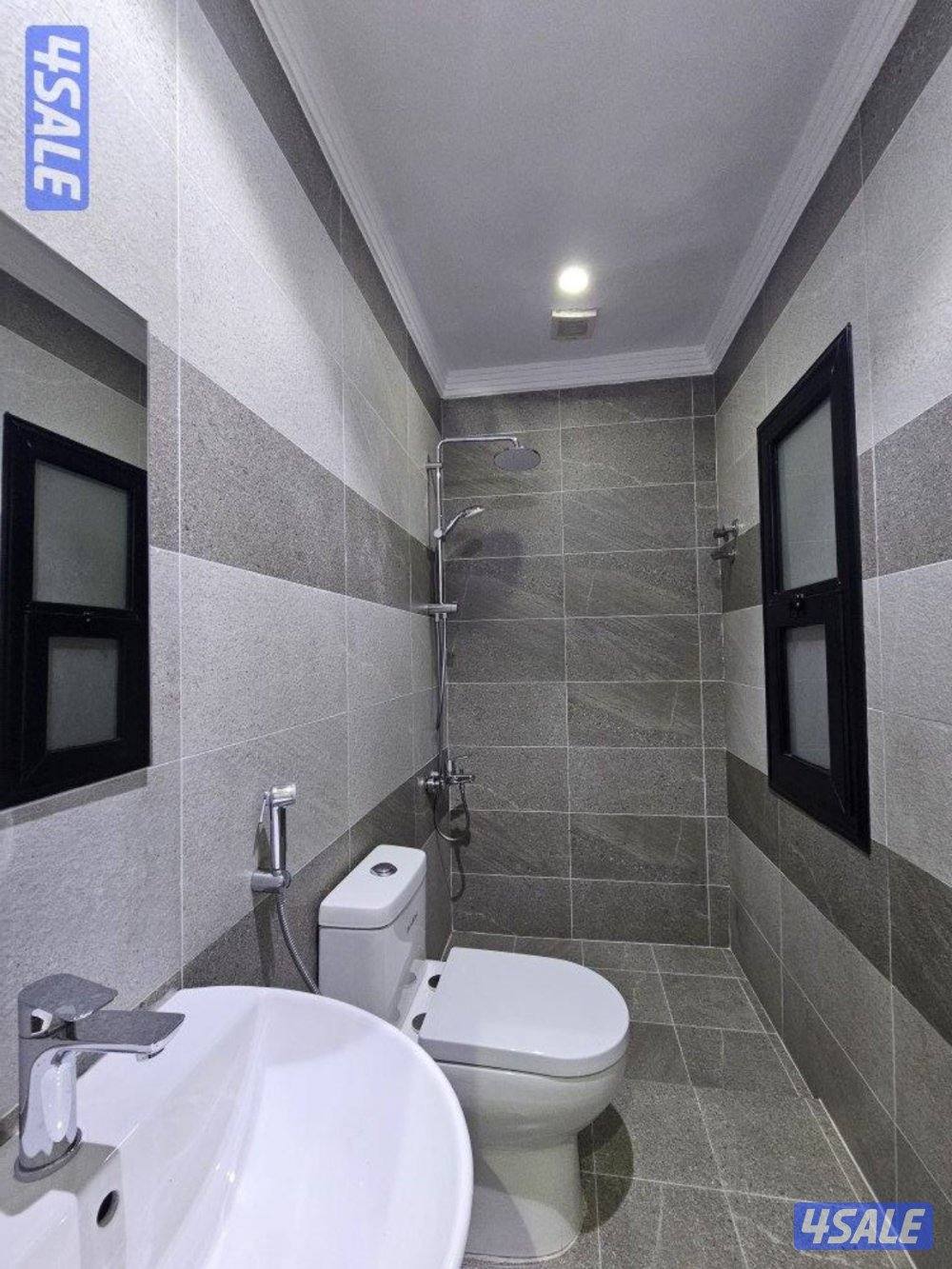 شقه في الأندلس قطعه 96