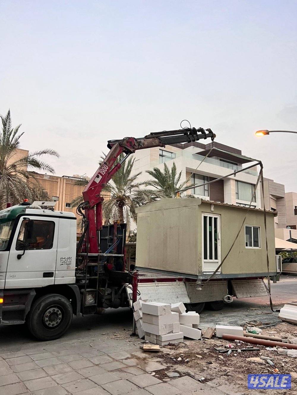 لوري كرين سطحه نقل عدات نقل شاليهات نقل مخيمات كبائن نقل اشجار3