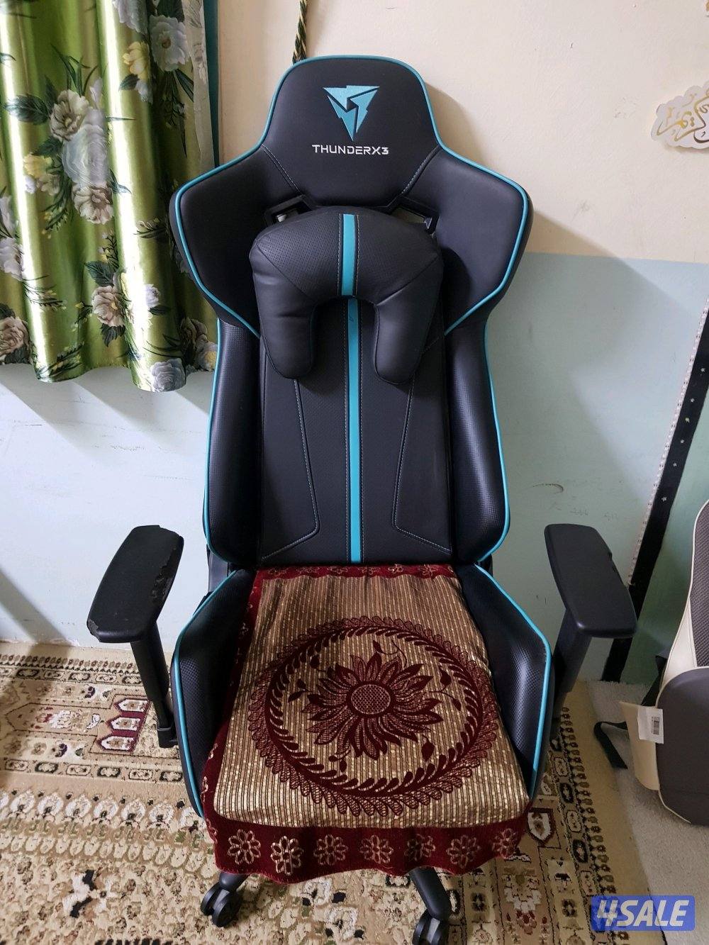 Gaming chair0