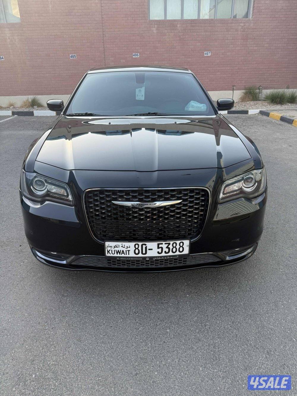 كرايزلر 300s0