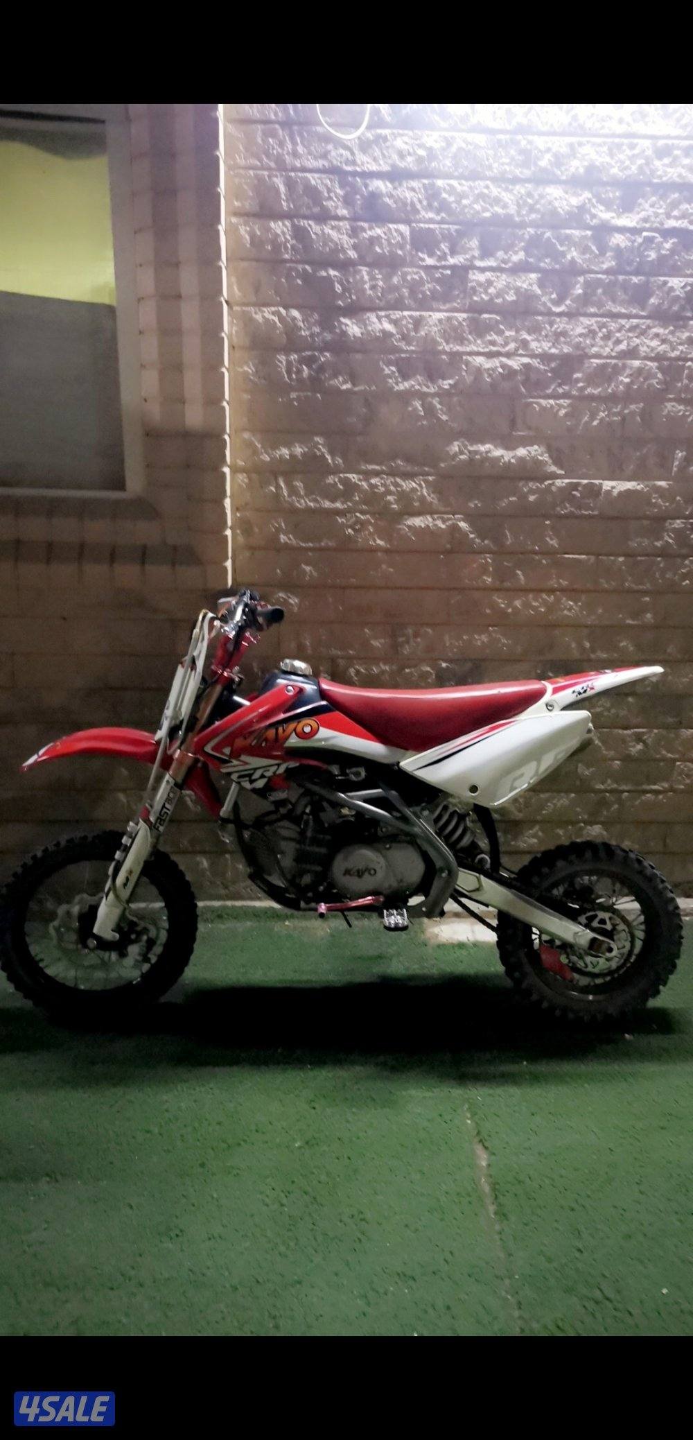 للبيع سيكل كايو 2015 قير عادي 4 غيار كلج السيكل اسبشل ادشن معاه تواير4