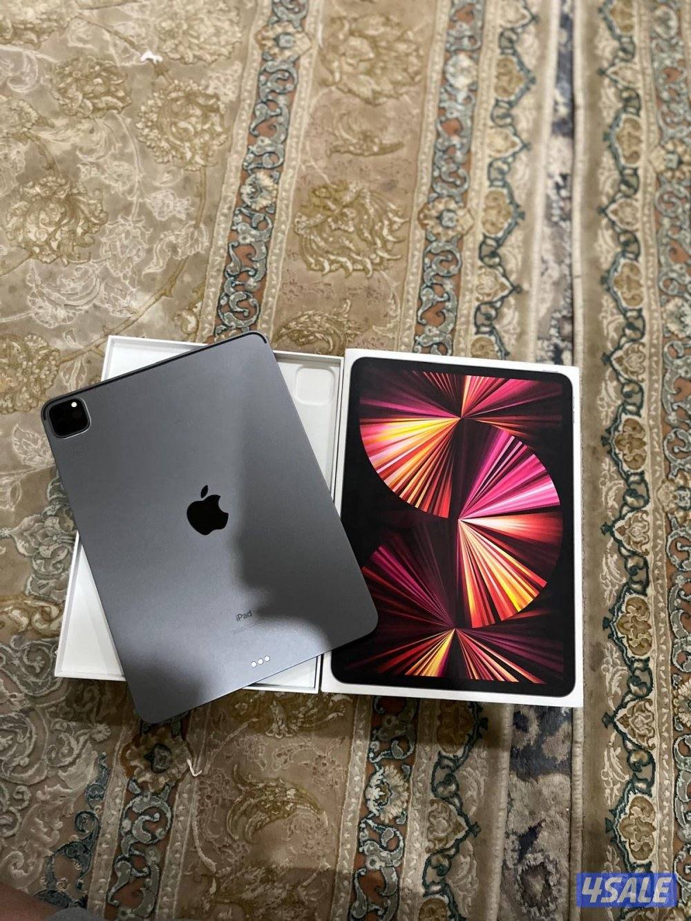 ايباد ابرو. قيقا256 كامل أغراض نضيف مو مبدل شي اخو الجديد3