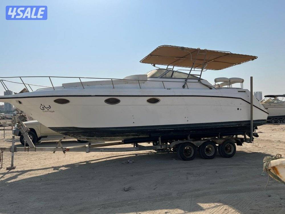 للبيع طراد ٣٦ القرف مديل ٩٨ وعليه مكينتين ميركوري حجم ٢٥٠ موديل ٩٩2