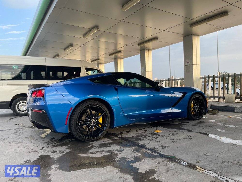 للبيع كورفت C7 2014 وارد الغانم0