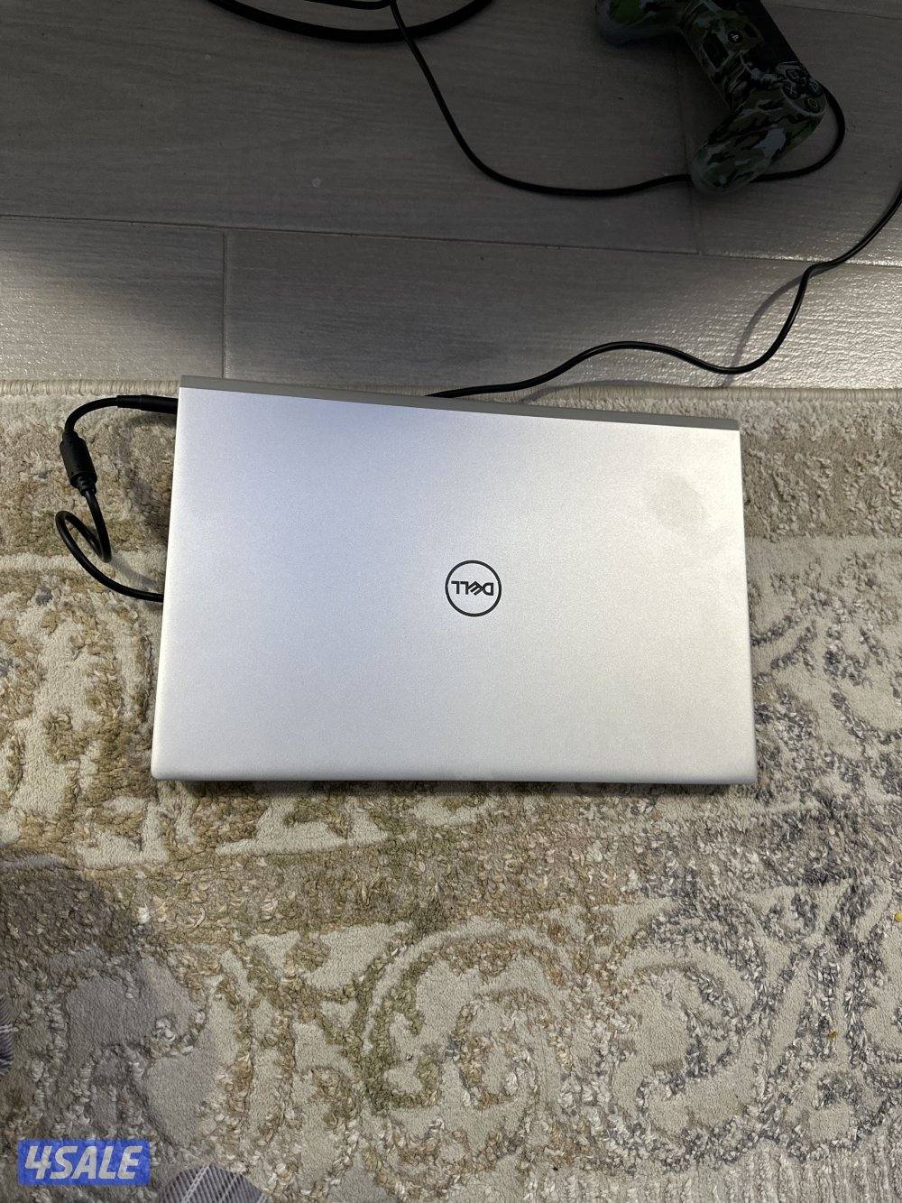 لابتوب نطيييف جدا قليل استخدامه2