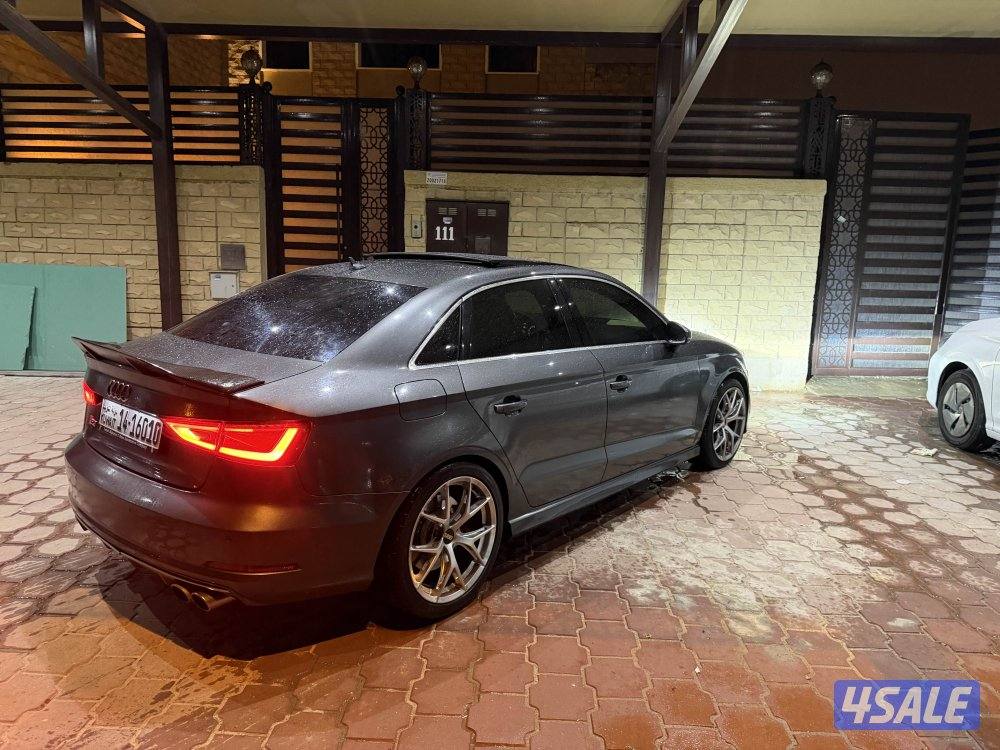 للبيع او للبدل اودي s32