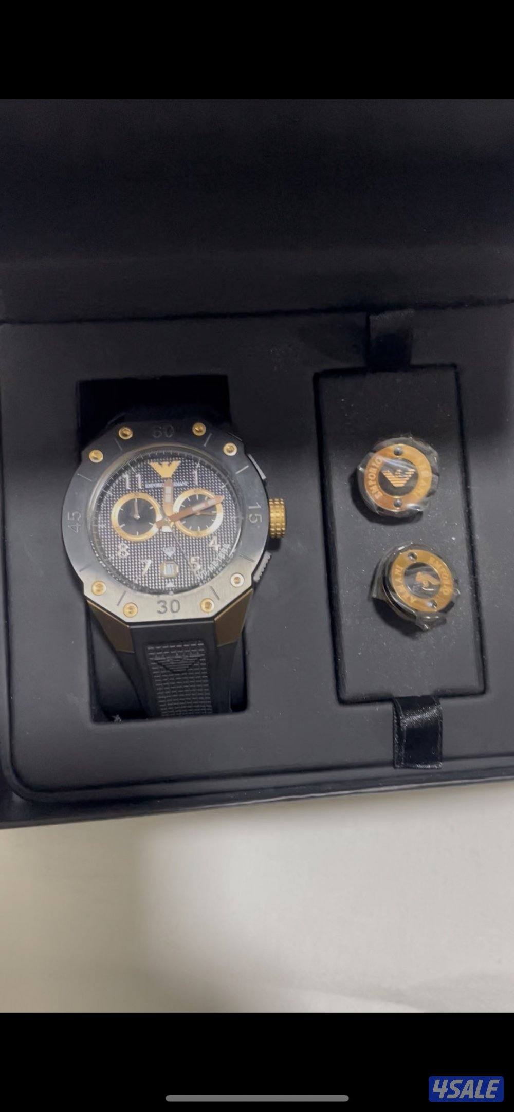 للبيع الساعات بحاله الوكاله على إيدي من الوكاله بسعر طيب4