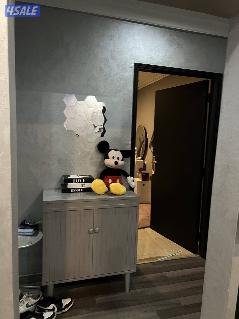 للبيع شقه خلو8