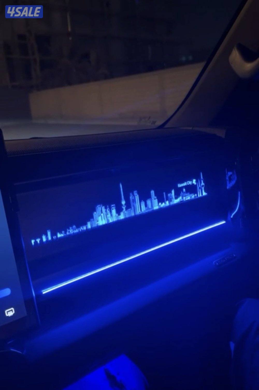 للبيع شاشه جيتور داخليه على أبراج الكويت وتقدر تتحكم بالالون من الشاشه1