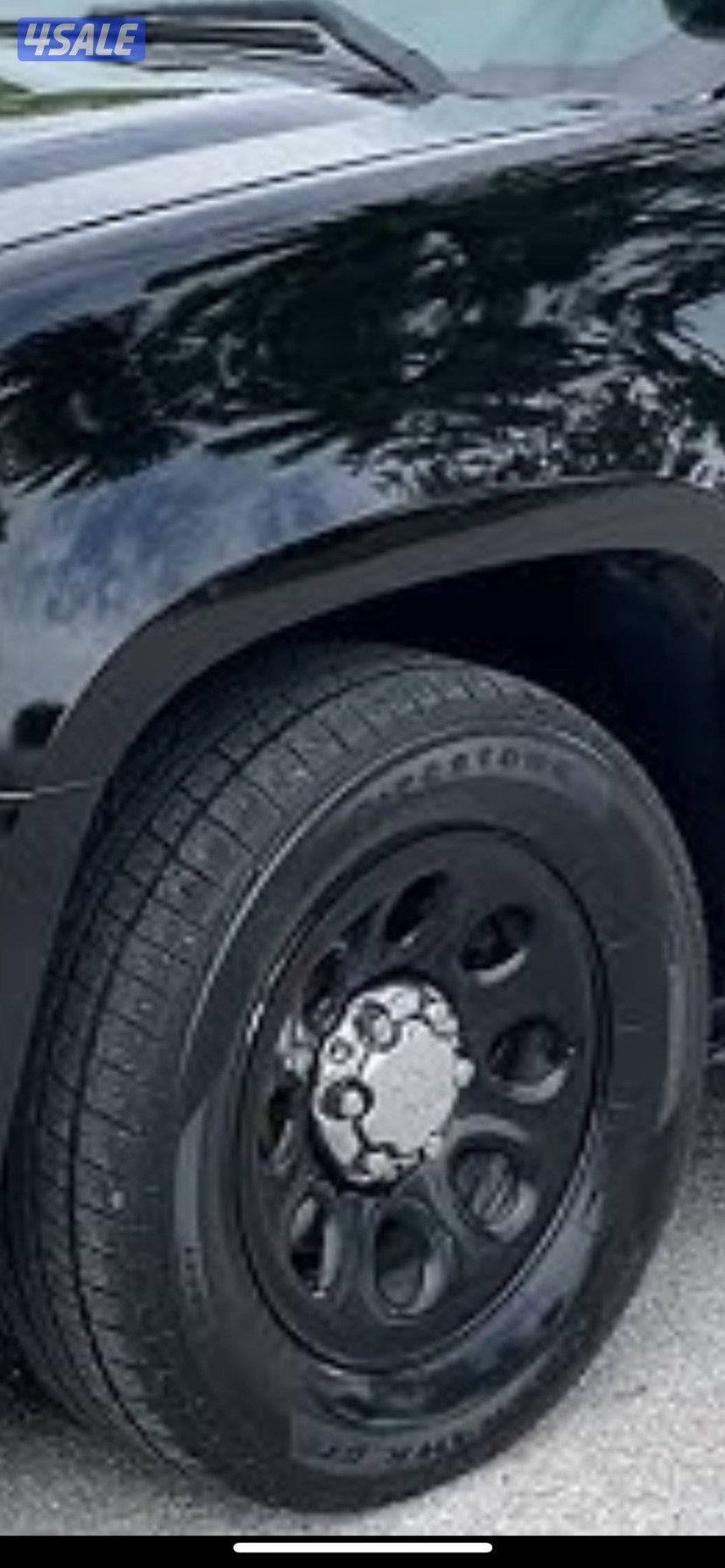 رينقات مع التواير نظاف للبيع مركبهم علا التاهو2